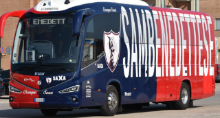 Samb tra amichevoli e piazza, la società presenta il nuovo pullman